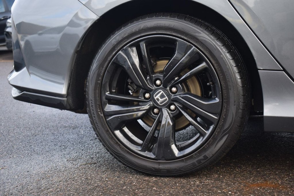 Used Honda Civic 2019 for sale - 76840792: Photo 10