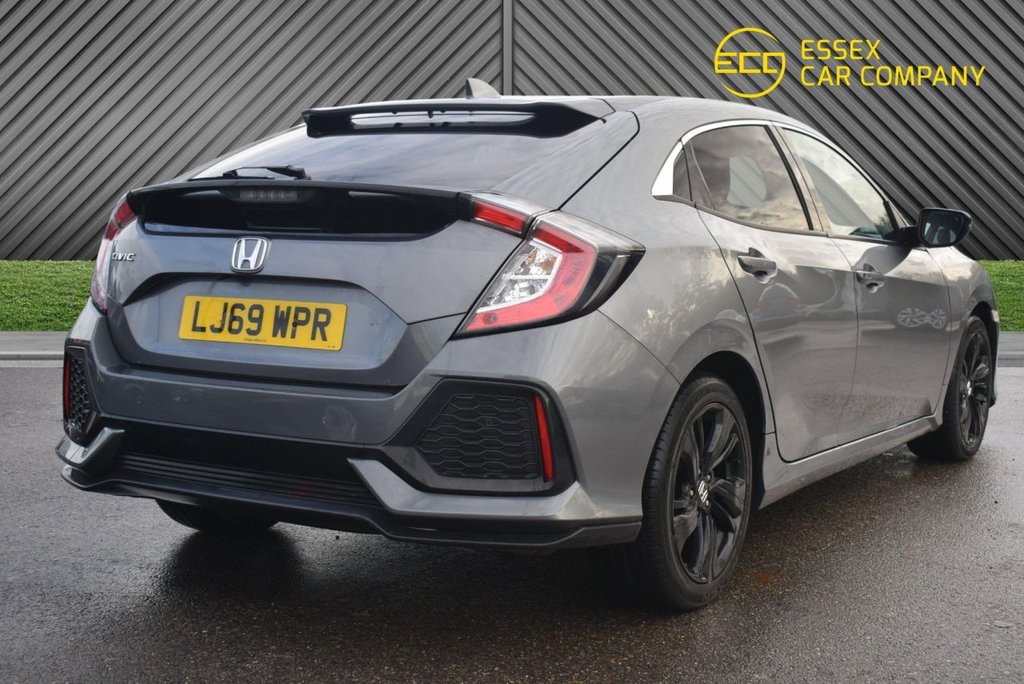 Used Honda Civic 2019 for sale - 76840792: Photo 11