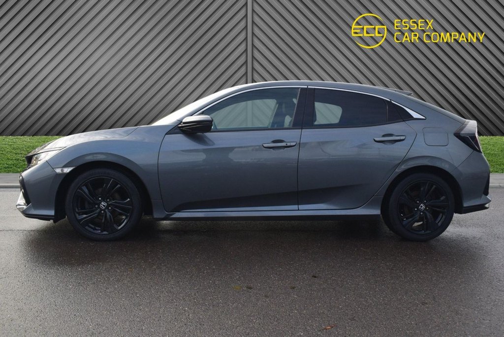 Used Honda Civic 2019 for sale - 76840792: Photo 16