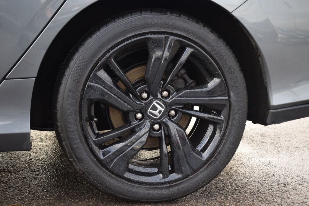 Used Honda Civic 2019 for sale - 76840792: Photo 17