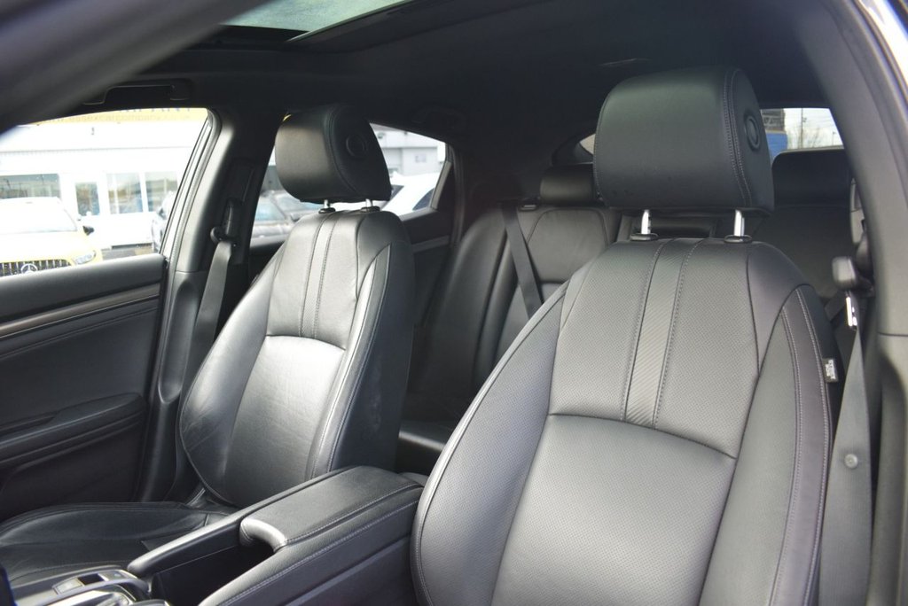 Used Honda Civic 2019 for sale - 76840792: Photo 19