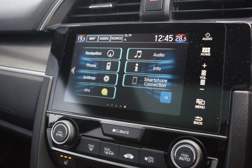 Used Honda Civic 2019 for sale - 76840792: Photo 30