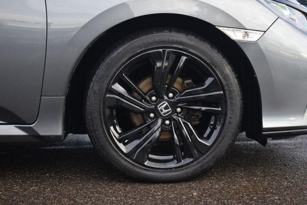 Used Honda Civic 2019 for sale - 76840792: Photo 9