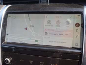 Used Land Rover Discovery Sport 2021 for sale - 75176096: Photo