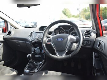 Used Ford Fiesta 2015 for sale - 75642313: Photo