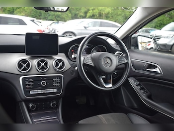Used Mercedes-Benz GLA 2018 for sale - 78544538: Photo