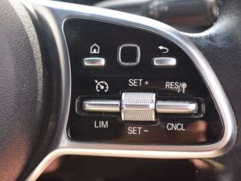 Used Mercedes-Benz A-Class 2018 for sale - 75264422: Photo