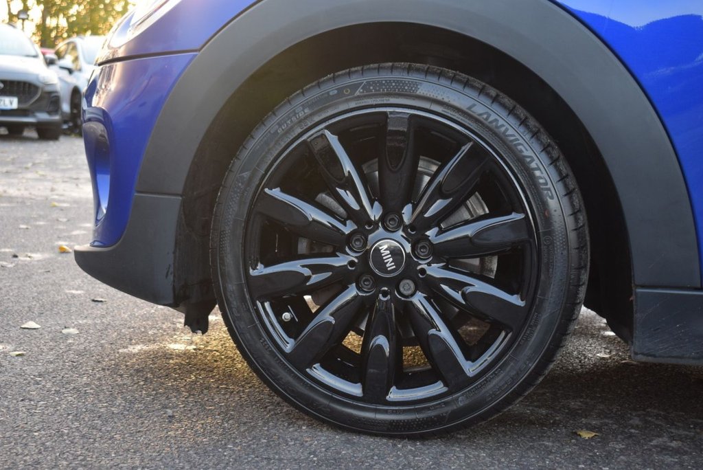 Used MINI Hatch 2019 for sale - 76900379: Photo 15