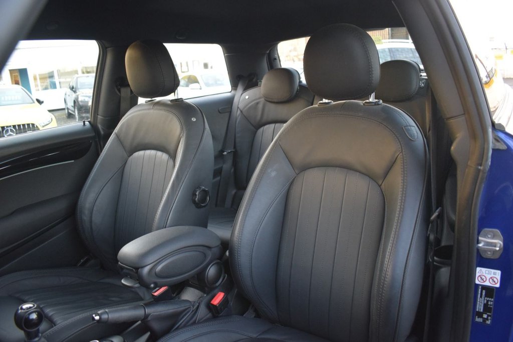 Used MINI Hatch 2019 for sale - 76900379: Photo 18