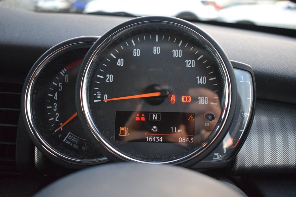 Used MINI Hatch 2019 for sale - 76900379: Photo 26