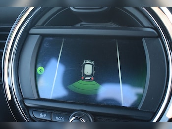 Used MINI Hatch 2019 for sale - 76900379: Photo