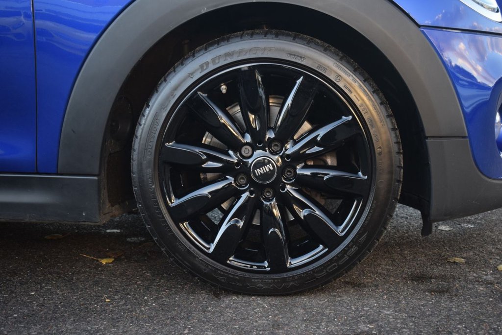 Used MINI Hatch 2019 for sale - 76900379: Photo 8