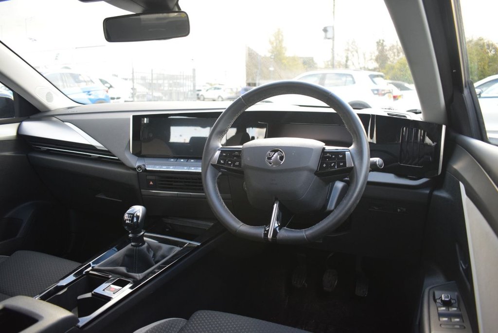 Used Vauxhall Astra 2022 for sale - 76900630: Photo 3