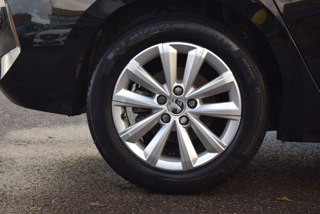 Used Vauxhall Astra 2022 for sale - 76900630: Photo 9