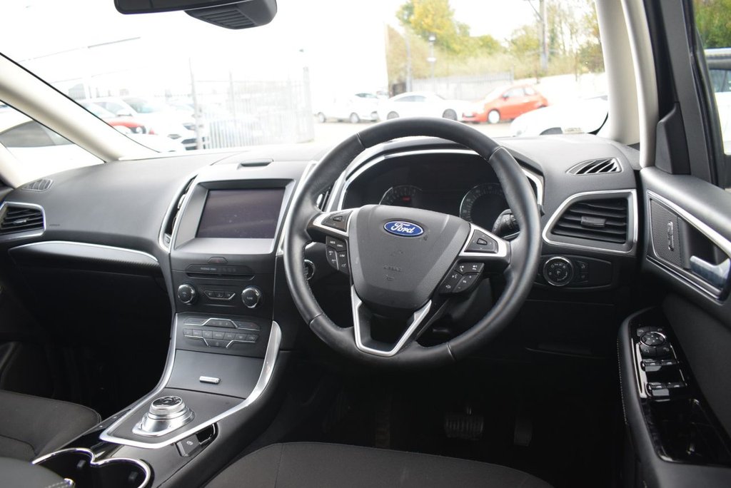 Used Ford Galaxy 2022 for sale - 76496902: Photo 3