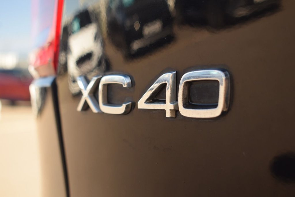 Used Volvo XC40 2021 for sale - 78172377: Photo 13