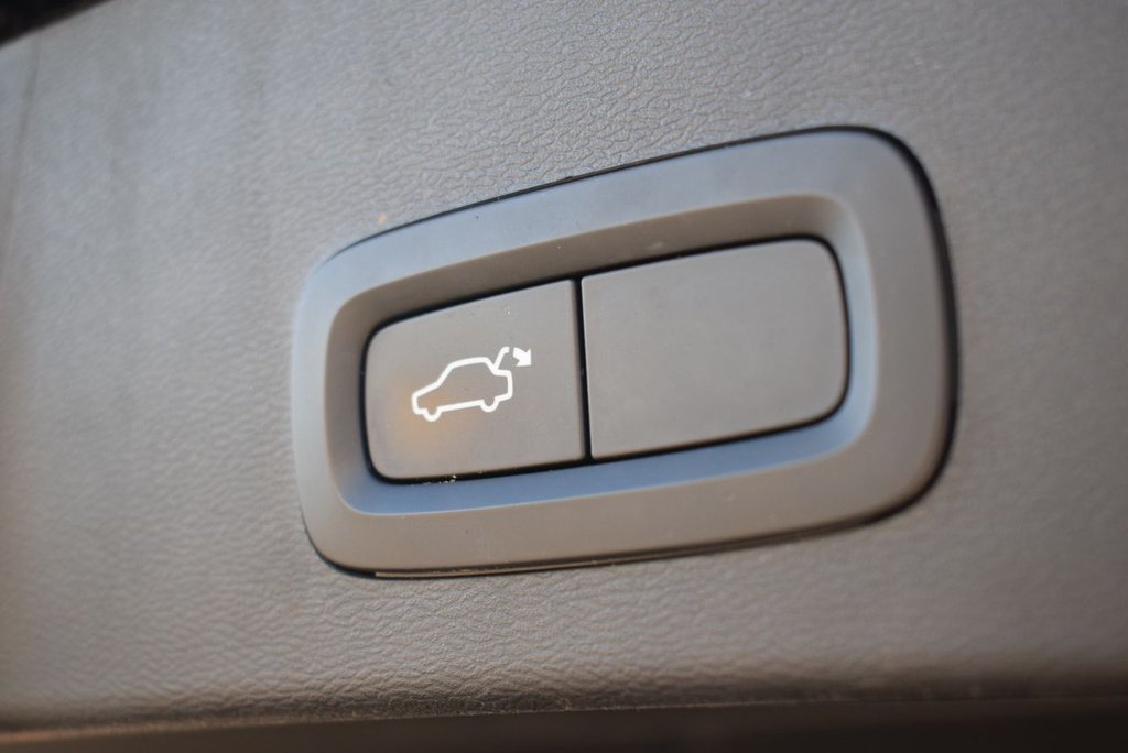 Used Volvo XC40 2021 for sale - 78172377: Photo 15