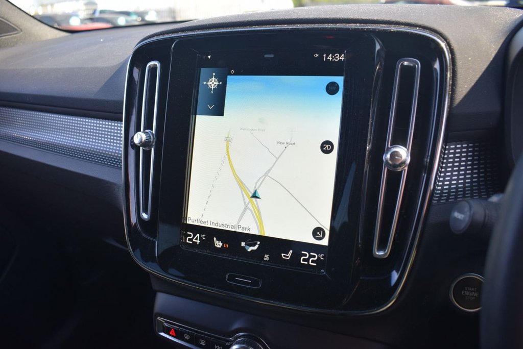 Used Volvo XC40 2021 for sale - 78172377: Photo 2