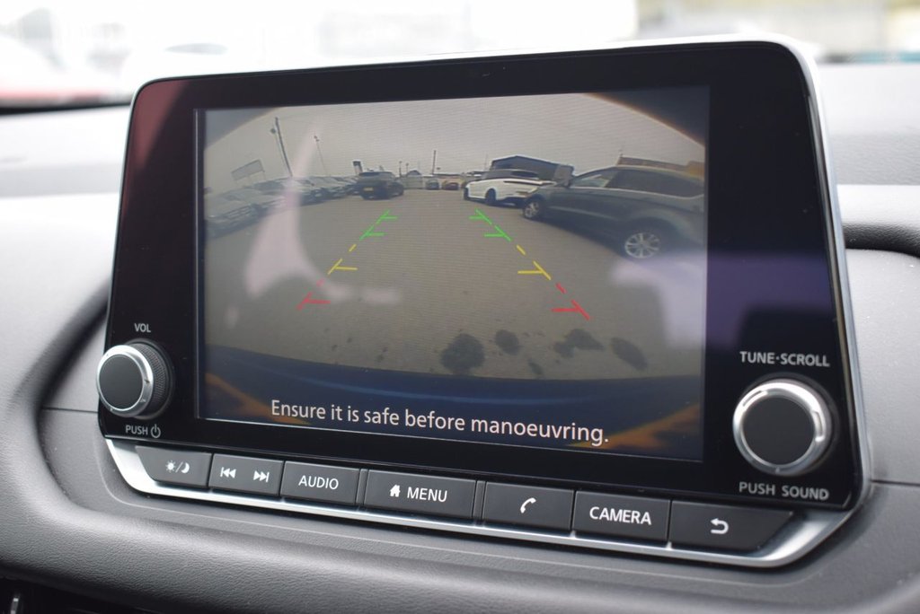 Used Nissan Qashqai 2023 for sale - 77748112: Photo 2