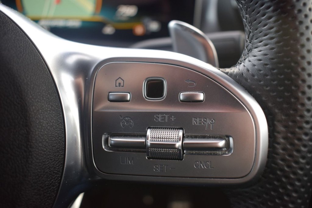 Used Mercedes-Benz A-Class 2019 for sale - 76291303: Photo 32