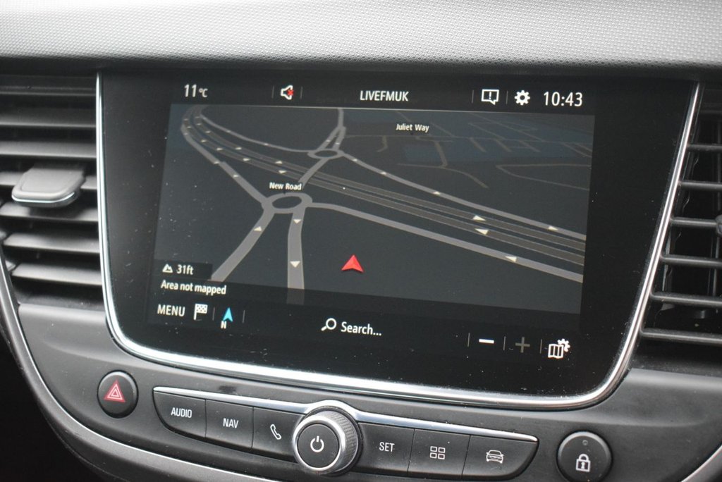 Used Vauxhall Crossland 2022 for sale - 76986239: Photo 2