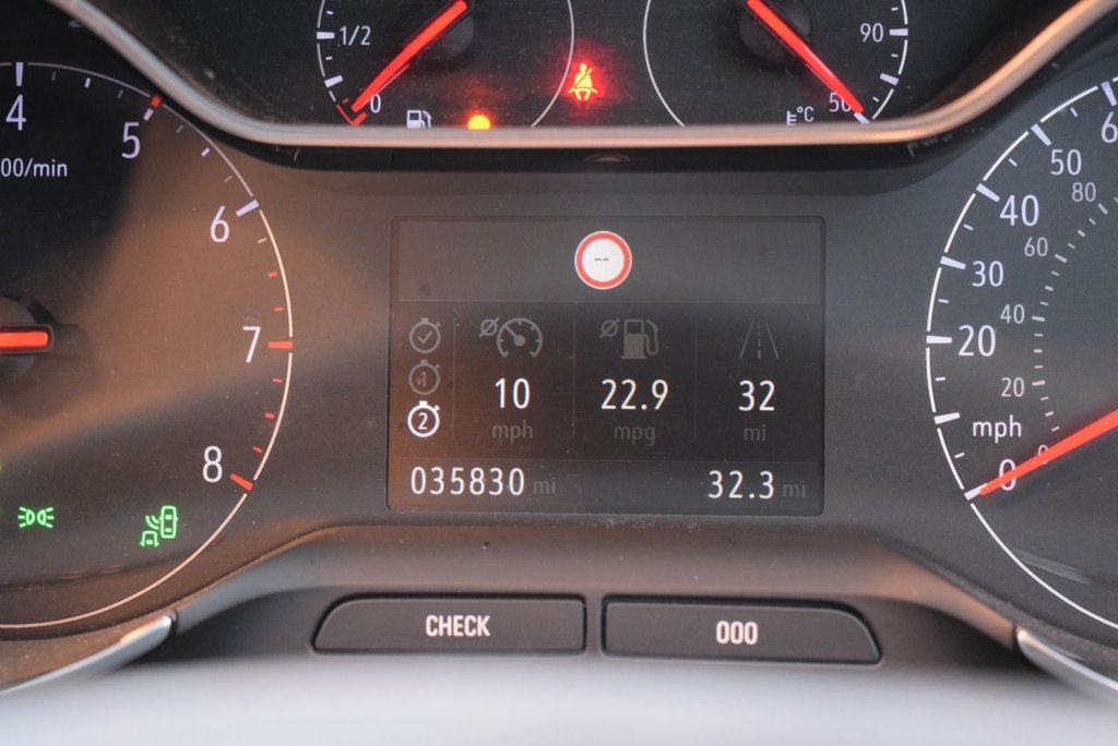 Used Vauxhall Crossland 2022 for sale - 76986239: Photo 27