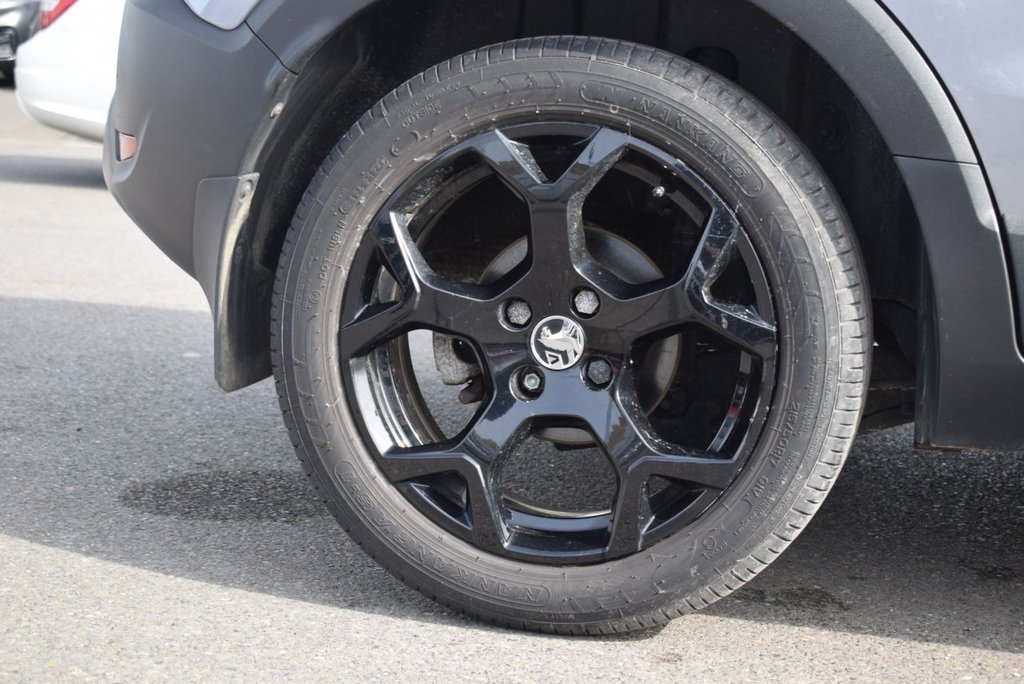 Used Vauxhall Crossland 2022 for sale - 77966777: Photo 12