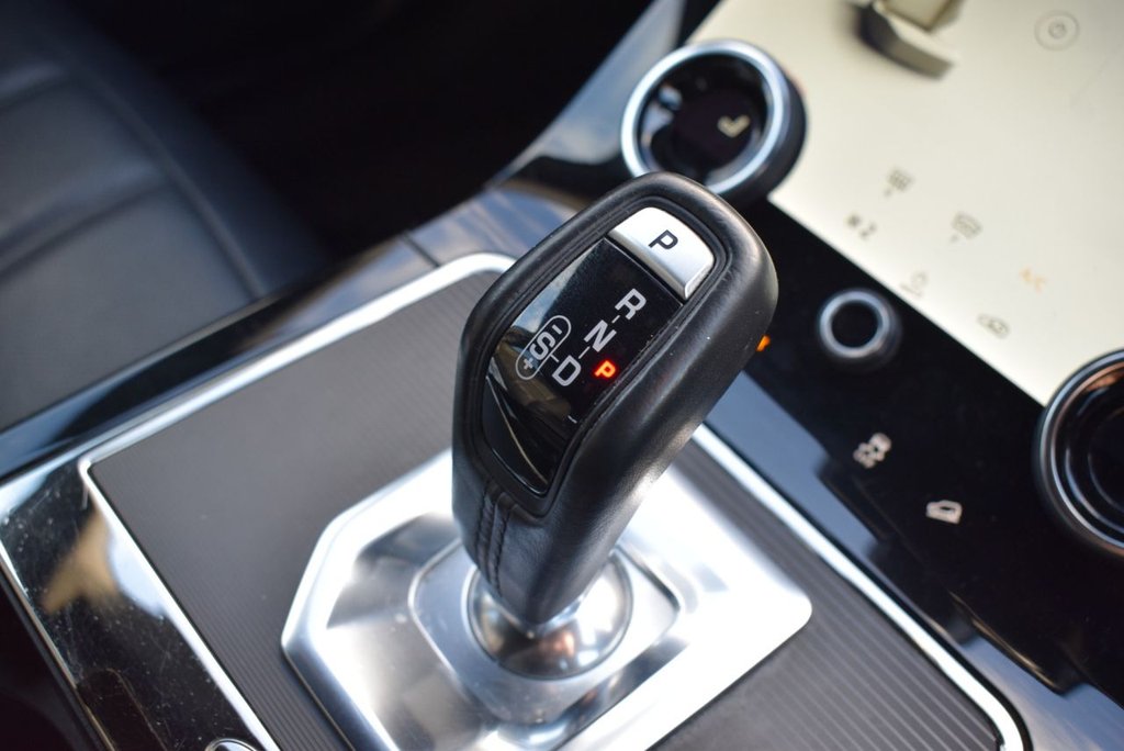 Used Land Rover Range Rover Evoque 2021 for sale - 77263451: Photo 32