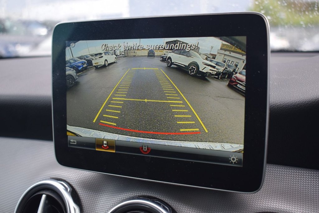 Used Mercedes-Benz GLA 2019 for sale - 78030017: Photo 2