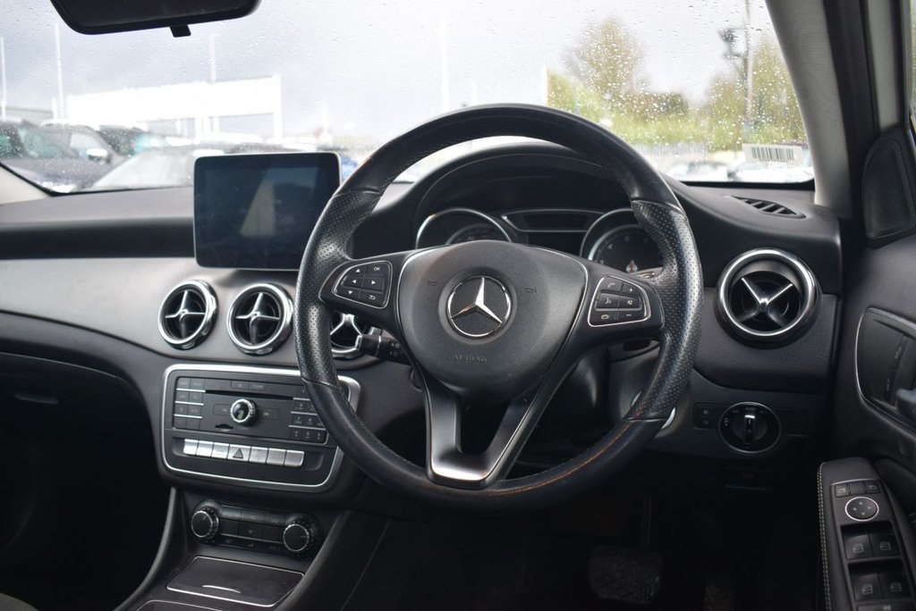 Used Mercedes-Benz GLA 2019 for sale - 78030017: Photo 3