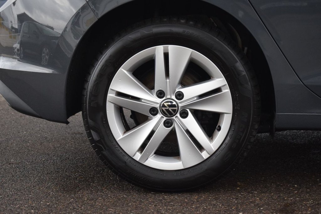 Used Volkswagen Golf 2023 for sale - 76962541: Photo 11