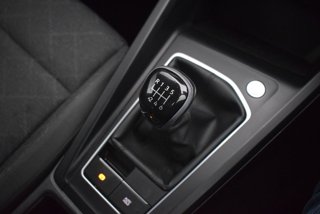 Used Volkswagen Golf 2023 for sale - 76962541: Photo 30