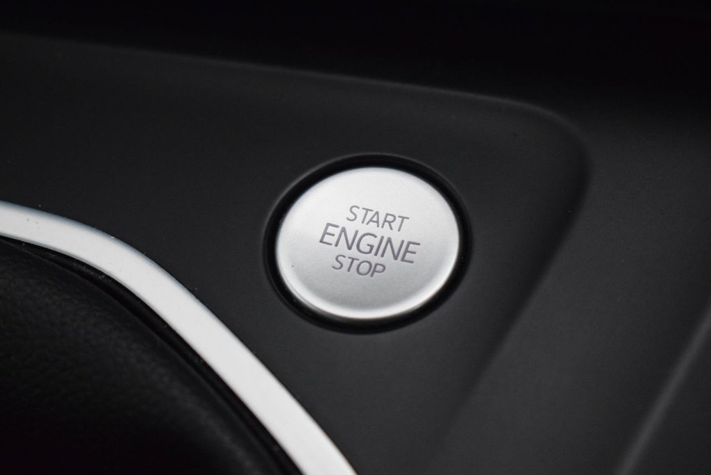 Used Volkswagen Golf 2023 for sale - 76962541: Photo 31