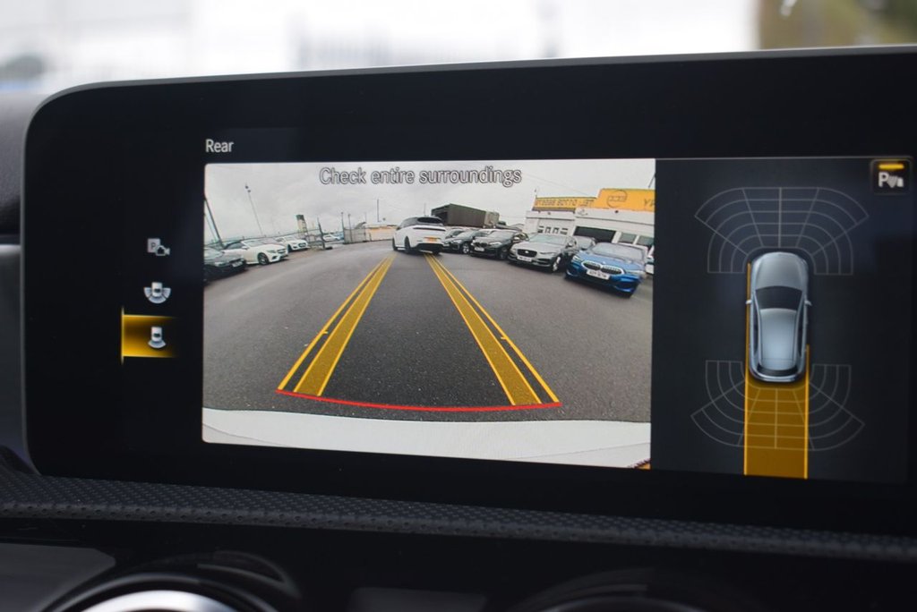 Used Mercedes-Benz A-Class 2018 for sale - 76395817: Photo 2