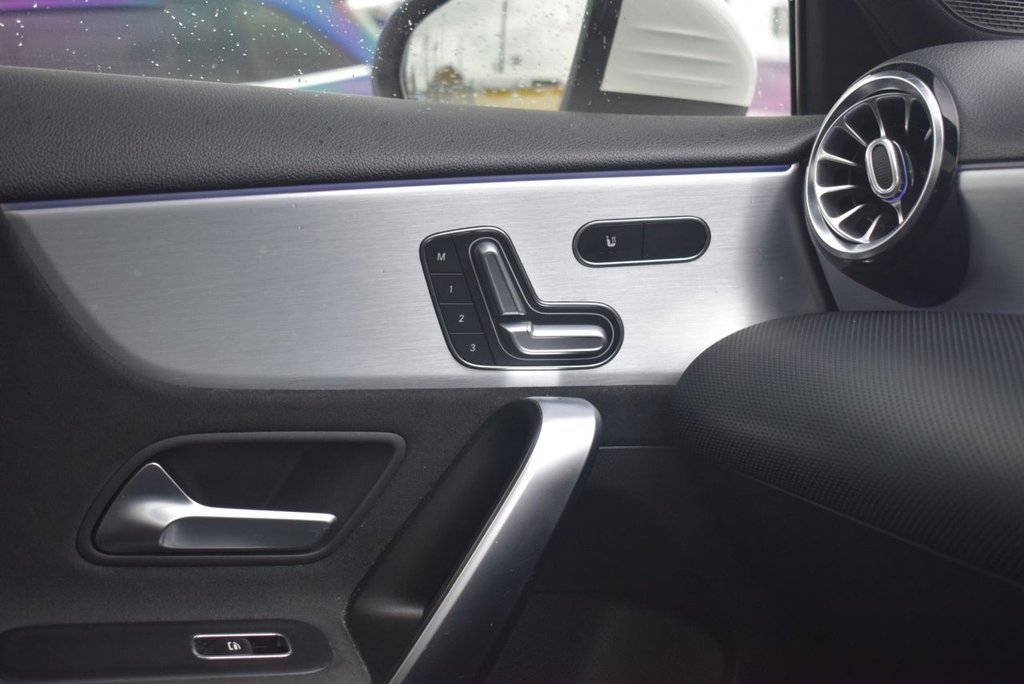 Used Mercedes-Benz A-Class 2018 for sale - 76395817: Photo 28