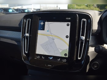 Used Volvo XC40 2022 for sale - 78557135: Photo