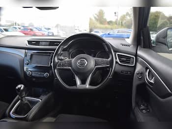 Used Nissan Qashqai 2018 for sale - 79708452: Photo