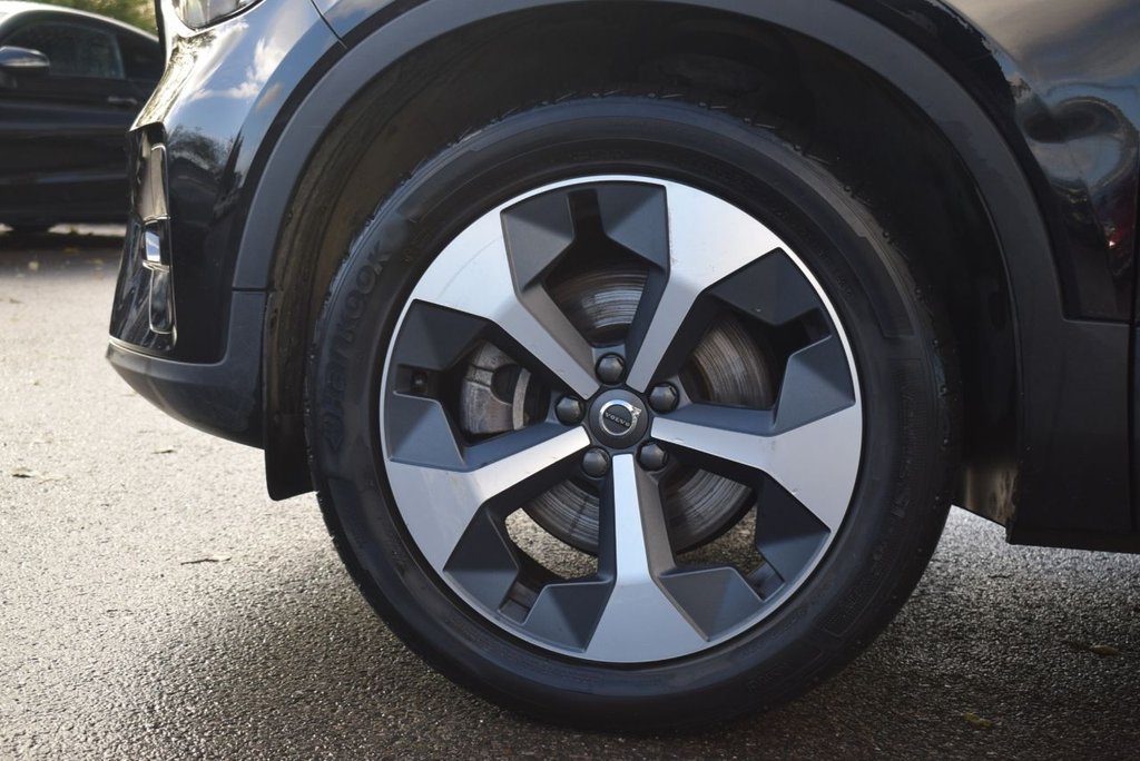 Used Volvo XC40 2024 for sale - 76821112: Photo 16