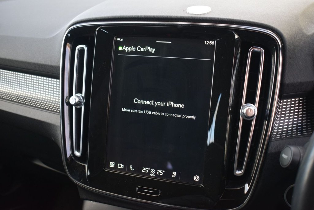 Used Volvo XC40 2024 for sale - 76821112: Photo 27