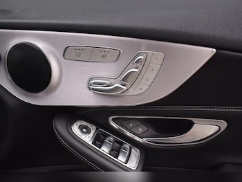 Used Mercedes-Benz C-Class 2019 for sale - 75642322: Photo