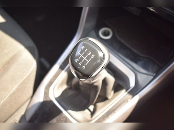 Used Volkswagen T-Roc 2023 for sale - 79265182: Photo