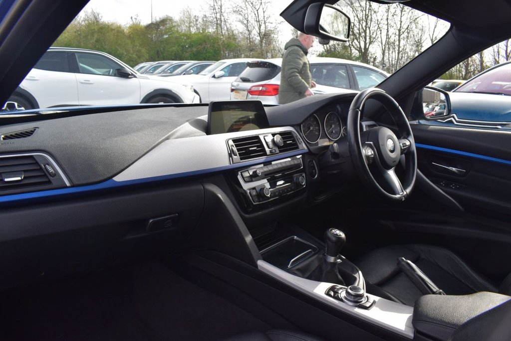 Used BMW 3 Series 2018 for sale - 77879749: Photo 17