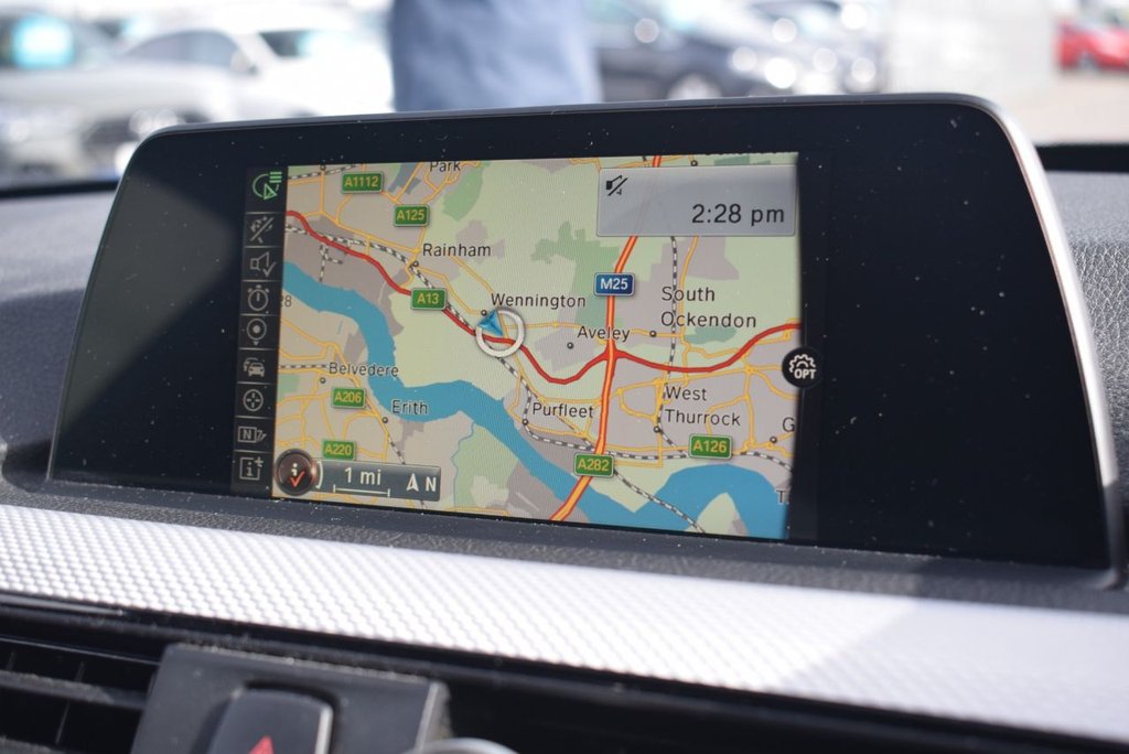 Used BMW 3 Series 2018 for sale - 77879749: Photo 2