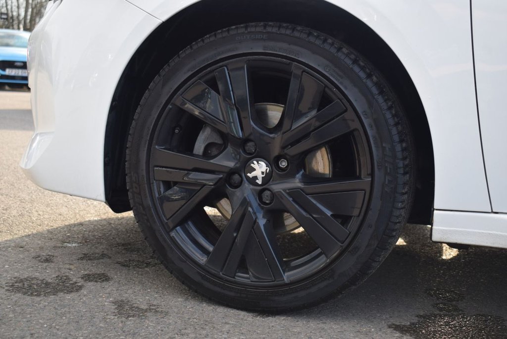 Used Peugeot 208 2020 for sale - 77835336: Photo 15