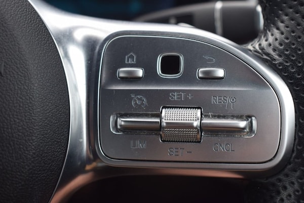 Used Mercedes-Benz C-Class 2019 for sale - 75527734: Photo 26