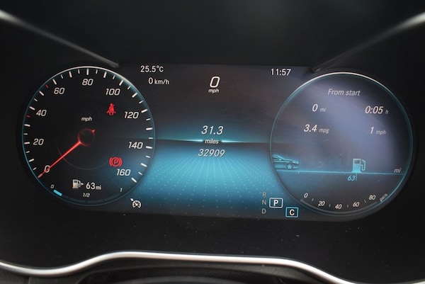 Used Mercedes-Benz C-Class 2019 for sale - 75527734: Photo 28