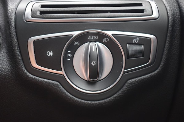 Used Mercedes-Benz C-Class 2019 for sale - 75527734: Photo 30