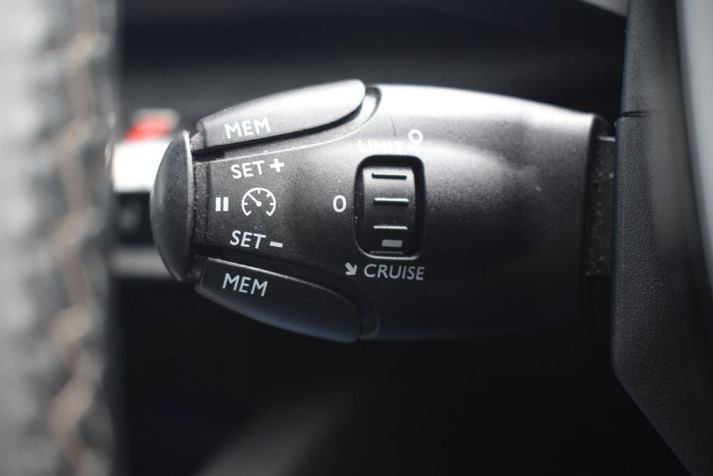 Used Peugeot 5008 2020 for sale - 78172509: Photo 23