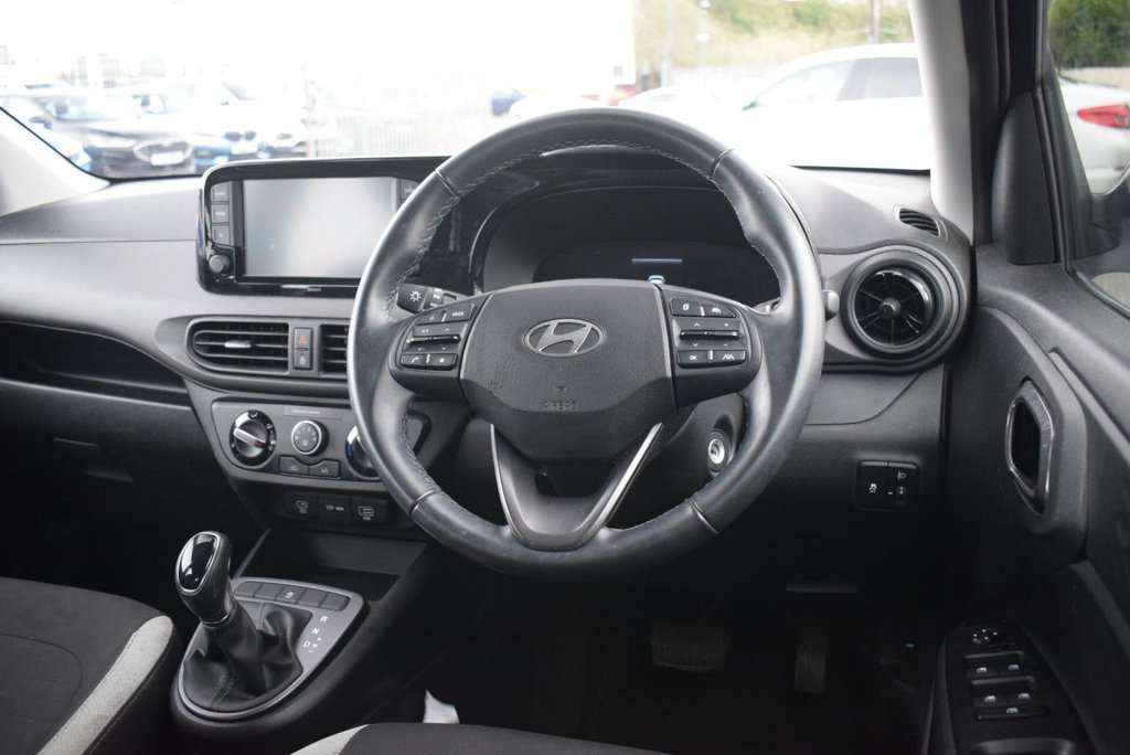 Used Hyundai i10 2023 for sale - 76376281: Photo 3