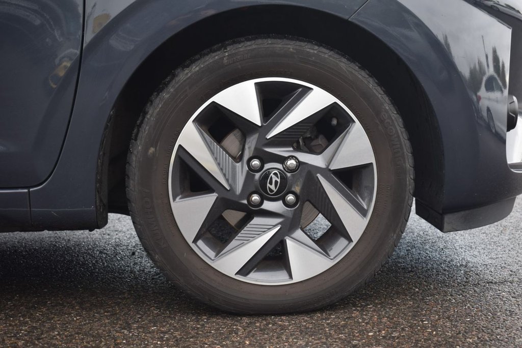 Used Hyundai i10 2023 for sale - 76376281: Photo 9